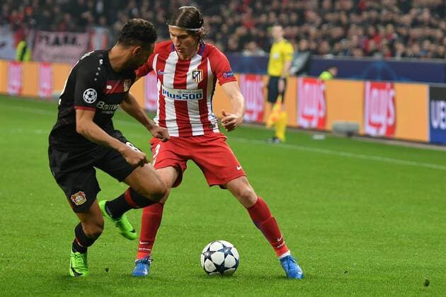 GER, Bayer 04 Leverkusen (GER) vs. Atletico Madrid (ESP) 21.02.2017, BayArena, Leverkusen, Championsleaque Achtelfinale, GER, Bayer 04 Leverkusen (GER) vs. Atletico Madrid (ESP) im Bild: li Karim Bellarabi (Leverkusen 38), geen Filipe Luís (Atl. Madrid 3) Foto © nordphoto Meuter nordphotox xMeuter