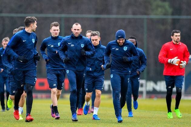 Genk s Bryan Heynen, Genk s Thomas Buffel, Genk s Alejandro Pozuelo and Genk s Leandro Trossard pictured during a training session of Belgian soccer team RC Genk, Wednesday 22 February 2017, in Genk. Tomorrow Genk is playing 1 16 finales return leg game of the Europa League competition against Romanian Club Astra Giurgiu. First leg result was 2-2. LUCxCLAESSEN  x05051927x