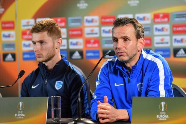 Genk s head coach Albert Stuivenberg and Genk s Jakub Brabec pictured during a press conference PK Pressekonferenz of Belgian soccer team RC Genk, Wednesday 22 February 2017, in Genk. Tomorrow Genk is playing 1 16 finales return leg game of the Europa League competition against Romanian Club Astra Giurgiu. First leg result was 2-2. LUCxCLAESSEN  x05052009x