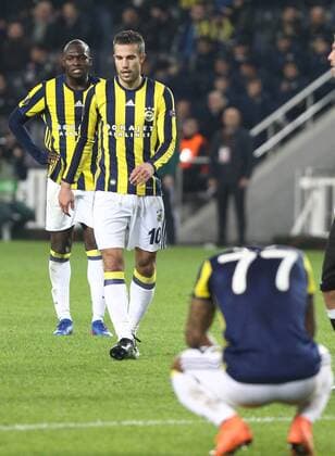 Fußball, EL, Fenerbahce Istanbul - FK Krasnodar UEFA Europa League match between Fenerbahce and Krasnador at Ulker Stadium in Istanbul , Turkey on February 22, 2017. final score : Fenerbahce 1 - Krasnador 1 Pictured: Robin van Persie of Fenerbahce. 
