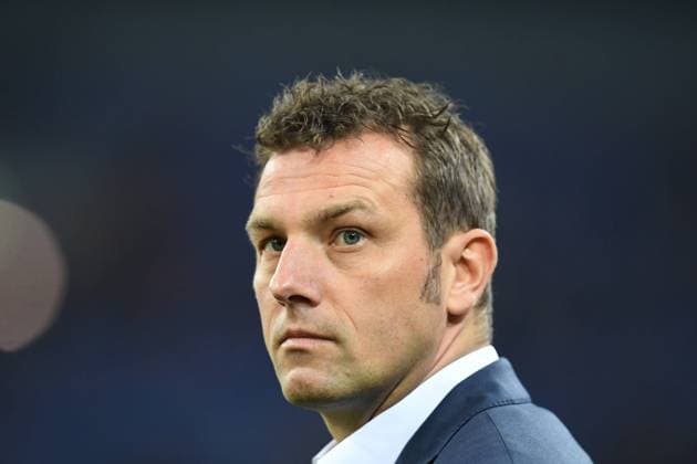 Fussball, UEFA Europa League, Saison 2016 2017, Runde der letzten 32,Spiel 2, FC Schalke 04 vs PAOK Thessaloniki 22.02.2017, Veltinsarena Gelsenkirchen, Markus Weinzierl S04 Aktion, Einzelbild