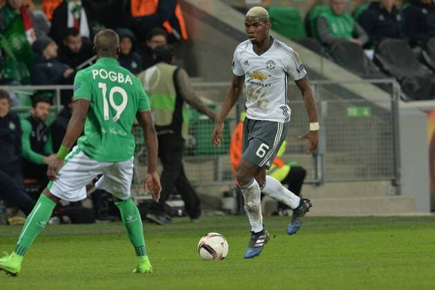 Fußball, EL, AS St. Etienne - Manchester United, Pogba-Brüder Florentin Pogba (saint etienne) vs Paul Pogba Manchester United ManU Fußball: AS Saint Etienne vs Manchester United - Ligue Europa - 1 16finale - 22 02 2017 FredericChambert Panoramic 