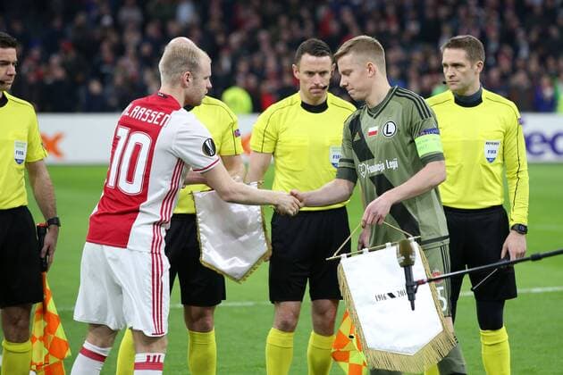 AMSTERDAM 23.02.2017 UEFA EUROPA LEAGUE SECOND LEG MATCH: AJAX AMSTERDAM - LEGIA WARSAW DAVY KLAASSEN MICHAL KOPCZYNSKI  170223PYK1003