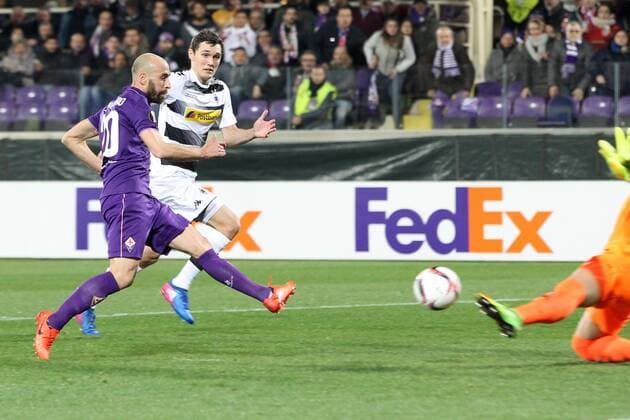 Fußball, EL, AC Florenz - Borussia Mönchengladbach Tor durch Iglesias Borja Valero Fiorentina goal celebration Fiorentina Firenze 23-02-2017 Stadio Artemio Franchi Fiorentina - Borussia Mönchengladbach Fiorentina - Borussia M gladbach Europa League 2016 2017 - Round of 16 2nd leg lucaxpagliaricci