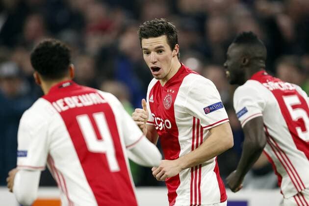 (L-R) Jairo Riedewald of Ajax, Nick Viergever of Ajax, Davinson Sanchez of Ajaxduring the UEFA Europa League round of 16 match between Ajax Amsterdam and Legia Warsaw at the Amsterdam Arena on February 23, 2017 in Amsterdam, The Netherlands Ajax v Legia Warschau UEFA Europa League 2016 2017 xVIxxIVx 7185553