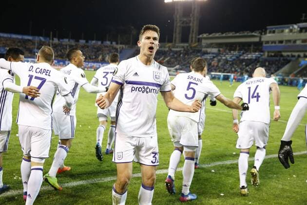 SAINT PETERSBURG, RUSSIA - 23 FEBRUARY : Leander Dendoncker midfielder of RSC Anderlecht celebrates during the match between Zenit St. Petersburg and Rsc Anderlecht - UEFA Europa League Round of 32: second Leg in St.Petersburg, Russia , 23 02 2017. FOOTBALL : Zenit Saint Petersbourg vs Anderlecht - Europa League - 23 02 2017 PhotoNews Panoramic  687875989
