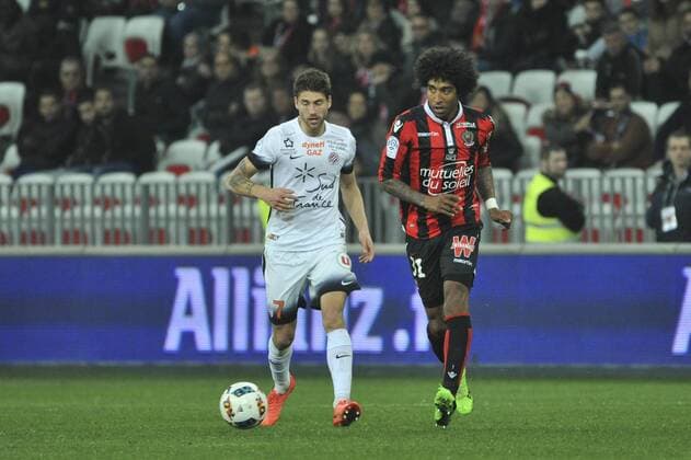 paul bastien lasne (montpellier) - dante (ogcnice) - Fussball Frankreich, Ligue 1, OGC Nice vs. Montpellier HSC - 24 02 2017 NorbertScanella Panoramic 
