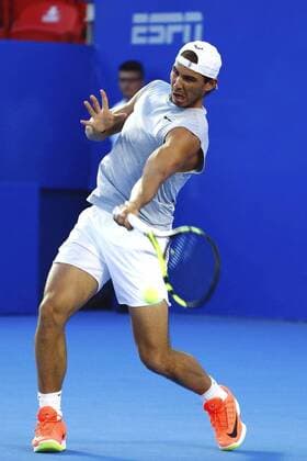 Spanish tennis player Rafael Nadal takes part in a trainning session with his countryman Feliciano Lopez in the central court before his participation in the Abierto Mexicano Telcel tennis tournament, in Acapulco, Mexico, 24 February 2017. The tennis tournament runs from 27 February to 04 March 2017. Spanish tennis player Rafael Nadal trainning session !ACHTUNG: NUR REDAKTIONELLE NUTZUNG!  Copyright: xCeciliaxCaslaxUrteagax 20170225-636236096146878616