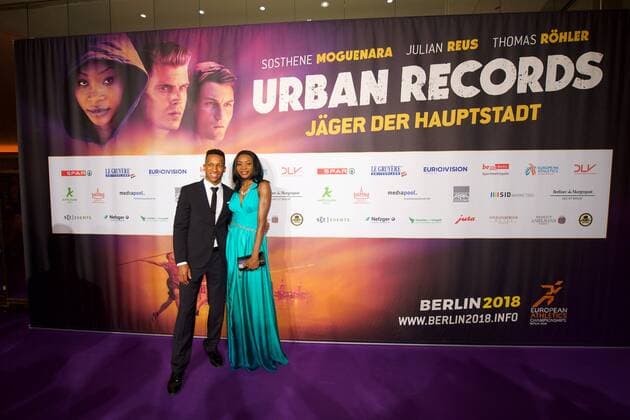 Leichtathletik Berlin 27.02.2017 BEM 2018 Leichtathletik EM 2018 in berlin Weltpremiere von Urban Records Image Film Zoo Palast Berlin Sosthene Moguenara Weitsprung Raphael Holzdeppe Stabhochsprung