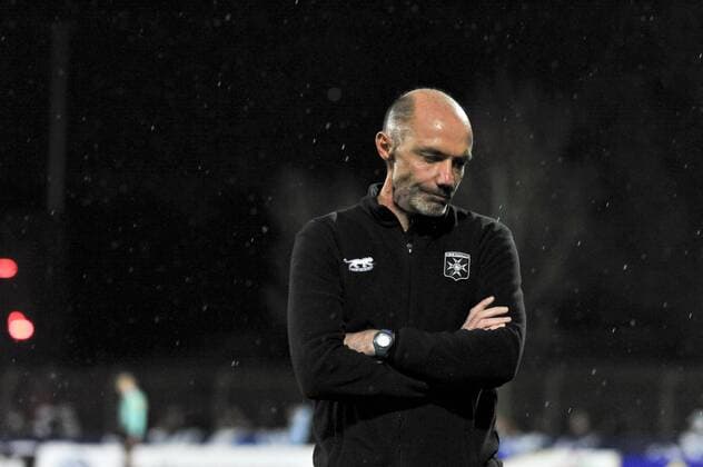Cedric Daury (Coach AJ Auxerre) FOOTBALL : Saint Raphael vs AJ Auxerre - 8e Coupe France - 28 02 2017 NorbertScanella Panoramic 