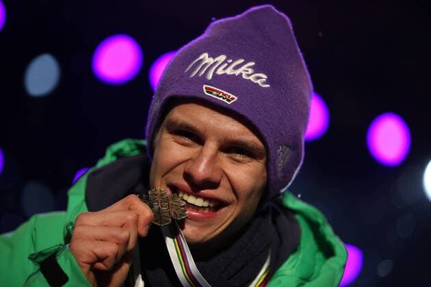 NORDIC SKIING - FIS WC Lahti 2017 LAHTI,FINLAND,03.MAR.17 - NORDIC SKIING, Ski jumping Skispringen Ski nordisch - FIS Nordic World Ski Championships, large hill, men, award ceremony. Image shows Andreas Wellinger (GER). keywords: medal. GEPAxpictures xDanielxGoetzhaber