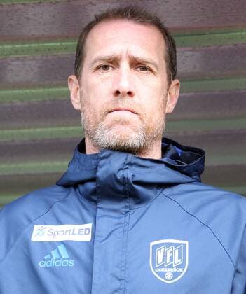 04.03.2017, xsvx, Fussball 3.Liga, SV Wehen Wiesbaden - VfL Osnabrueck, emspor, v.l. Trainer Joe Enochs (VfL Osnabrück) Portrait Wiesbaden