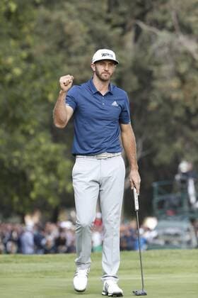 March 5, 2017 - Mexico - EUM20170305DEP22.JPG.CIUDAD DE MEXICO Golf Golf-Torneo.- El golfista estadounidense Dustin Johnson se consagro campeon del WGC Mexico Championship Golf 2017, que tuvo lugar del 2 al 5 de marzo en el Club de Golf Chapultepec, ubicado en el Estado de Mexico. En imagen, aspectos de la ultima ronda del torneo y la entrega del trofeo este 5 de marzo.  - ZUMAu78_ 20170305_zaf_u78_056 Copyright: xLuisxCortesx