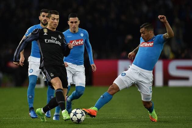 Fußball, CL, SSC Neapel - Real Madrid Cristiano Ronaldo Real Allan Napoli Napoli 07-03-2017 Stadio San Paolo Uefa Champions League 2016 2017 Round of 16 SSC Napoli - Real Madrid AndreaxStaccioli