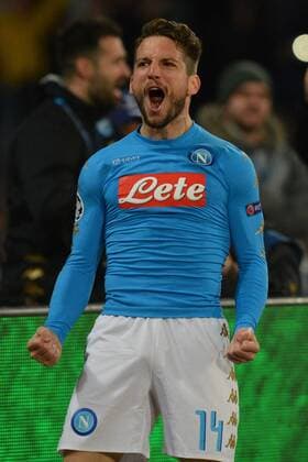 Fußball, CL, SSC Neapel - Real Madrid Dries Mertens goal celebration Napoli 07-03-2017 Stadio San Paolo Uefa Champions League 2016 2017 Round of 16 SSC Napoli-Real Madrid AndreaxStaccioli