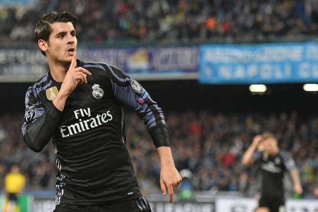 Fußball, CL, SSC Neapel - Real Madrid Alvaro Morata Real 1-3 Goal celebration Napoli 07-03-2017 Stadio San Paolo Uefa Champions League 2016 2017 Round of 16 SSC Napoli vs. Real Madrid AndreaxStaccioli