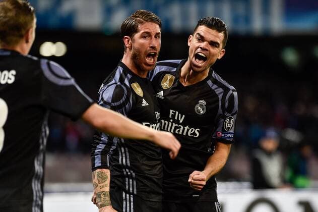 Fußball, CL, SSC Neapel - Real Madrid March 7, 2017 - Rome, Italy - Sergio Ramos of Real Madrid celebrates scoring his side first goal during the UEFA Champions League Round of 16 game 2 match between Napoli and Real Madrid at Stadio San Paolo, Naples, Italy on 7 March 2017. Napoli v Real Madrid - Champions League  - ZUMAn230 20170307_zaa_n230_404 Copyright: xGiuseppexMaffiax