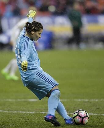 March 7, 2017: German Women s national team Nationalteam Goalkeeper 21 Lisa WeiB clears the ball during a soccer match as part of the SheBelieve Cup 2017 between Germany and England at RFK Stadium in Washington DC. Germany defeats England, 1-0. CSM SheBelieve Cup 2017: Germany vs England MAR 07 - ZUMAc04_ 20170307_zaf_c04_017 Copyright: xJustinxCooperx