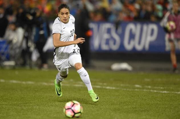 MAR 07, 2017: France s Amel Majri (22) runs with the ball during the match between the women s national teams of USA and France at the SheBelieves Cup at RFK Stadium in Washington DC. CSM SOCCER 2017: USA vs France MAR 07 - ZUMAcjm_ 20170307_zaf_cjm_042 Copyright: xJohnxMiddlebrookx
