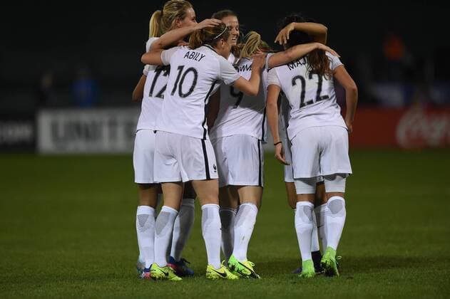 MAR 07, 2017: The French team celebrates a second goal from Eugenie Le Sommer (9) early in the match during the match between the women s national teams of USA and France at the SheBelieves Cup at RFK Stadium in Washington DC. CSM SOCCER 2017: USA vs France MAR 07 - ZUMAcjm_ 20170307_zaf_cjm_049 Copyright: xJohnxMiddlebrookx