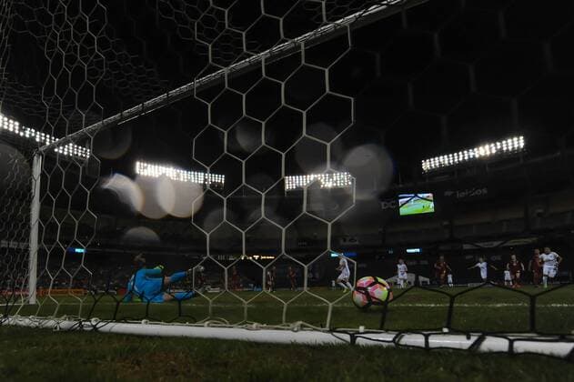 MAR 07, 2017: France s Eugenie Le Sommer (9) kicks a goal shot past US goalkeeper Alyssa Naeher (1) during the match between the women s national teams of USA and France at the SheBelieves Cup at RFK Stadium in Washington DC. The US team was defeated by the French 3-0 and the French team went on to win the tournament. CSM SOCCER 2017: USA vs France MAR 07 - ZUMAcjm_ 20170307_zaf_cjm_050 Copyright: xJohnxMiddlebrookx
