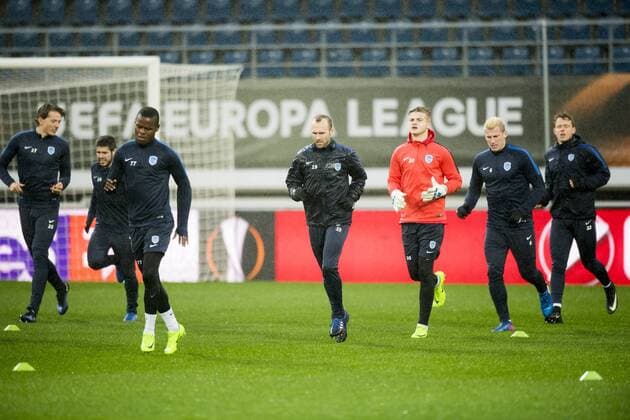 Genk s Sander Berge, Genk s Mwbana Ally Samatta, Genk s Thomas Buffel, Genk s goalkeeper Nordin Jackers, Genk s Sebastien Dewaest and Genk s Christophe Janssens pictured in action during a training session of Belgian soccer team KRC Genk, Wednesday 08 March 2017, in Gent. Tomorrow Gent is playing a first-leg game of 1 8 finals of the Europa League competition against Belgian club KRC Genk. JASPERxJACOBS  x05060922x