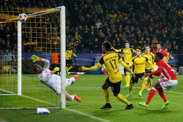Dortmund, Germany 08.03.2017, UEFA Champions League - 2016 17 Season, Round of 16, Second leg, BV Borussia Dortmund - Benfica Lissabon, Tor zum 1:0 Torschuetze Pierre-Emerick Aubameyang (BVB) ( DeFodi048