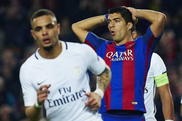 FC Barcelona Barca s Uruguayan striker Luis Saurez (R) and defender Layvin Kurzawa of Paris Saint-Germain during the UEFA Champions league second leg round of 16 match between FC Barcelona and Paris Saint-Germain at Camp Nou stadium in Barcelona, Catalonia, Spain, 08 March 2017. FC BARCELONA VS. PARIS SAINT-GERMAIN !ACHTUNG: NUR REDAKTIONELLE NUTZUNG!  Copyright: xAlejandroxGarcíax BCN001 20170308-636246051382309597
