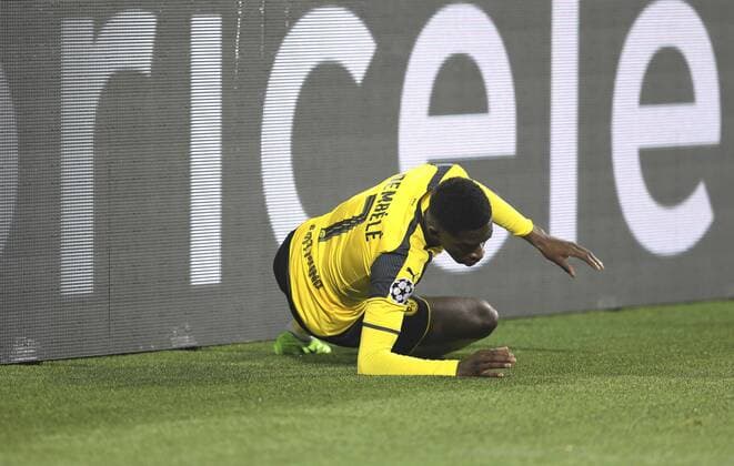 Foto: Verlierer Dortmund , Ousmane Dembele am Boden Fussball - Championsleague am Mi. 08.03.2017 Achtelfinale Borussia Dortmund - Benfica Lissabon
