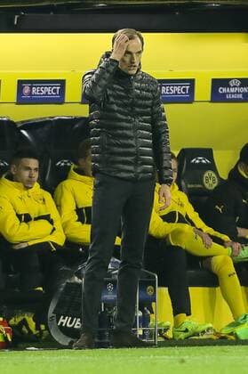Dortmund, Germany 08.03.2017, UEFA Champions League - 2016 17 Season, Round of 16, Second leg, BV Borussia Dortmund - Benfica Lissabon, Trainer Thomas Tuchel (BVB) gestikuliert ( DeFodi048