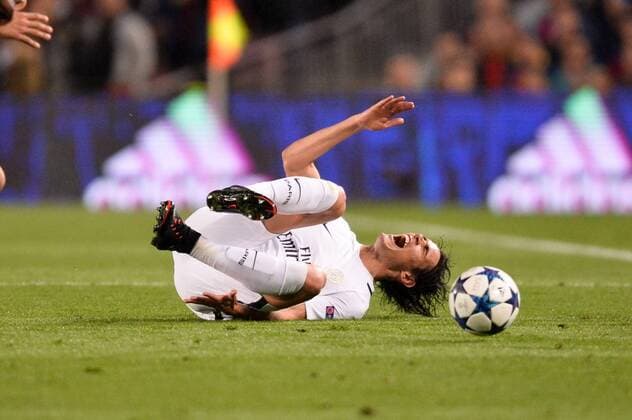 09 EDINSON CAVANI (psg) - Verletzung Fußball: FC Barcelona vs Paris St. Germain (PSG) - Champions League - 08 03 2017 AnthonyBIBARD FEP Panoramic 
