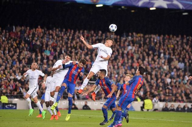 03 GERARD PIQUE (bar) - 02 THIAGO SILVA (psg) - 05 MARQUINHOS (psg) - 20 LAYVIN KURZAWA (psg) Fußball: FC Barcelona vs Paris St. Germain (PSG) - Champions League - 08 03 2017 AnthonyBIBARD FEP Panoramic 