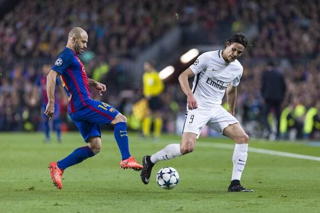 Fußball, CL, FC Barcelona - Paris St. Germain SPAIN - Mar, 8th: Edison Cavani and Javier Mascherano during the match between FC Barcelona Barca - Paris Saint Germain, for the round of 16 of the Champions League, played at Camp Nou Stadium on 8th March 2016 in Barcelona, Spain. (Credit: Mikel Trigueros Urbanandsport Cordon Press)  xCordonxPressx xSPAINx-xFCxBarcelonax-xParisxSaintxGermainx-xxChampionsxLeaguex-x2016 17x