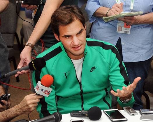 INDIAN WELLS, CA - MARCH 08: ATP Tennis Herren tennis player Roger Federer (SUI) does interviews during Player Media Day held during the BNP Paribas Open, on March, 8, 2017, at the Indian Wells Tennis Garden in Indian Wells, CA. (Photo by John Cordes Icon Sportswire) TENNIS: MAR 08 BNP Paribas Open Icon506170308055 EDITORIAL USE ONLY