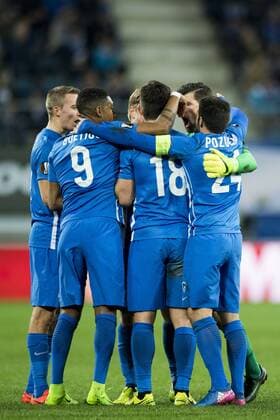 Genk s players celebrates after scoring during a soccer game between Belgian teams KAA Gent and KRC Genk, Thursday 09 March 2017 in Gent, the first leg of the 1 8 finals of the Europa League competition. JASPERxJACOBS  x05061912x