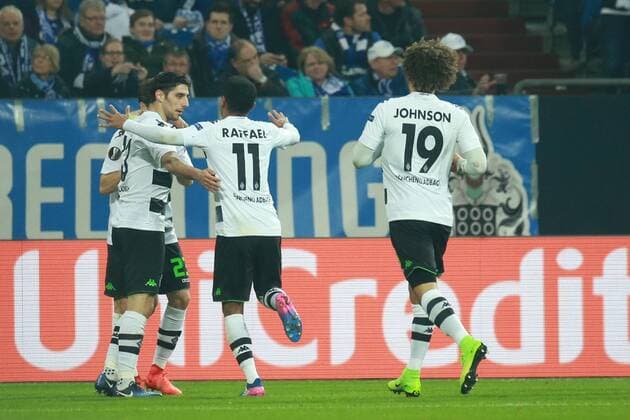 09.03.2017, xkvx, Fussball Europa League, FC Schalke 04 - Borussia Moenchengladbach, emspor, v.l. Torjubel, Goal celebration, celebrate the goal zum 0:1 durch Jonas Hofmann (Borussia Moenchengladbach) Gelsenkirchen