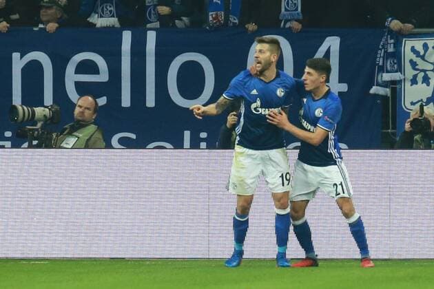 09.03.2017, xkvx, Fussball Europa League, FC Schalke 04 - Borussia Moenchengladbach, emspor, v.l. Torjubel, Goal celebration, celebrate the goal zum 1:1 durch Guido Burgstaller (FC Schalke 04) Gelsenkirchen