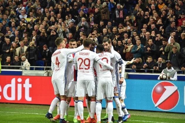 Fußball, EL, Olympique Lyon - AS Rom But de Mouctar Diakhaby (lyon) et de ses coequipiers FOOTBALL : Lyon vs Rome - Ligue Europa - 1 8e de finale - 09 03 2017 FredericChambert Panoramic 