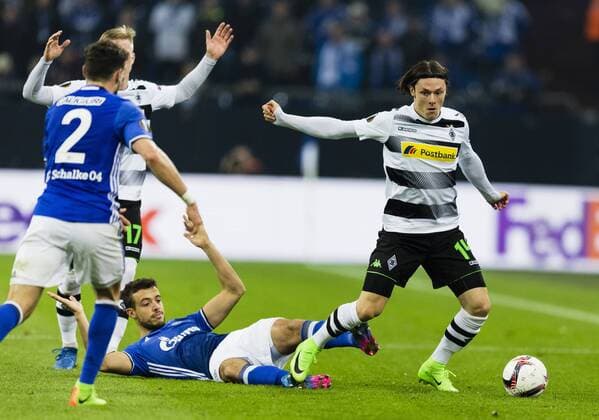 Gelsenkirchen, 09.03.2017 Nico Schulz (BMG), Franco Di Santo (S04) FC Schalke 04 - Borussia Mönchengladbach
