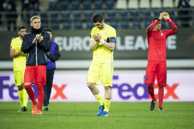 Gent s Stefan Mitrovic and Gent s goalkeeper Lovre Kalinic show defeat after a soccer game between Belgian teams KAA Gent and KRC Genk, Thursday 09 March 2017 in Gent, the first leg of the 1 8 finals of the Europa League competition. JASPERxJACOBS  x05062108x