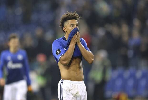 Foto : Verlierermiene bei Schalke , Thilo Kehrer Fussball Europaliga am Do. 09.03.2017 Schalke 04 - Borussia Mönchengladbach 1 - 1