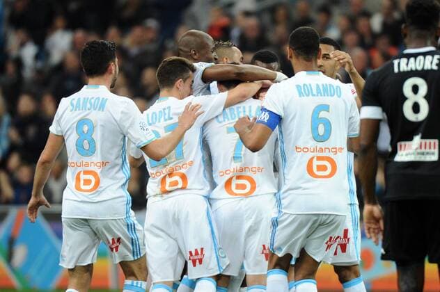 Torjubel - Thauvin (OM) FOOTBALL : Olympique Marseille vs SCO Angers - Ligue1 - 10 03 2017 FranckPennant Panoramic 