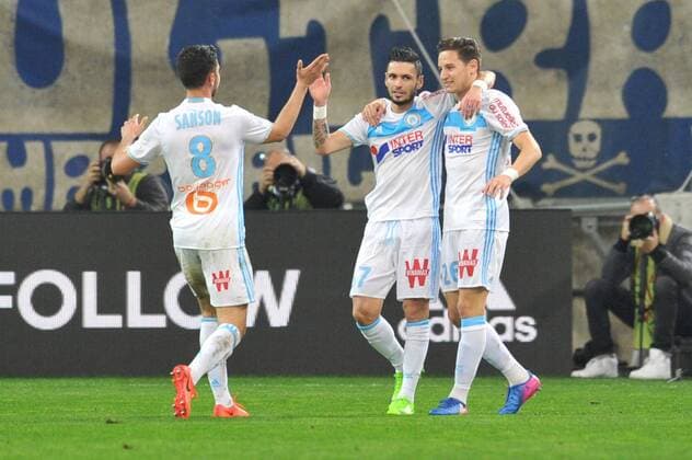 07 REMY CABELLA (om) - 26 FLORIAN THAUVIN (om) - FOOTBALL : Olympique Marseille vs SCO Angers - Ligue 1 - 10 03 2017 FEP Panoramic 