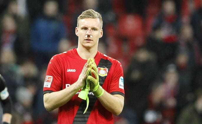 Leverkusen, Bayarena, 10.03.17: Torwart Bernd Leno (Bayer 04 Leverkusen) mit einer Verletzung an der Nase enttäuscht im Spiel der 1. Bundesliga zwischen Bayer 04 Leverkusen vs. Werder Bremen in der Saison 2016 2017.