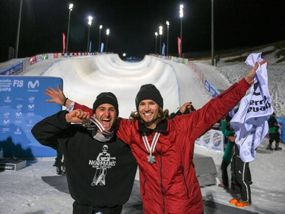 SNOWBOARD, FREESTYLE SKIING - FIS WC 2017 SIERRA NEVADA,SPAIN,11.MAR.17 - SNOWBOARDING - FIS Freestyle Ski and Snowboard World Championships, snowboard halfpipe, finals, men ladies, award ceremony. Image shows the rejoicing of Patrick Burgener and Iouri Podlatchikov (SUI) with their medals. GEPAxpictures xOliverxLerch