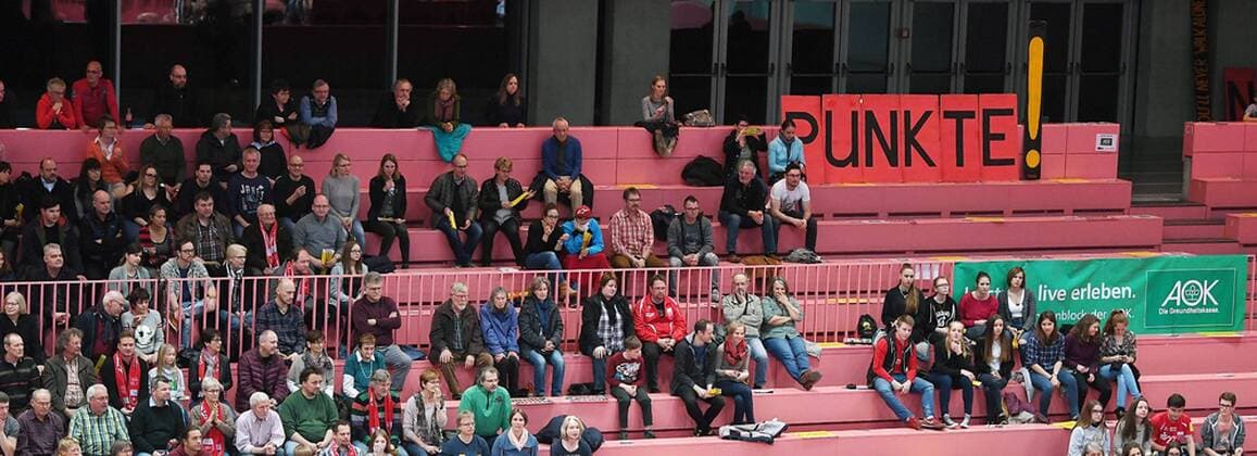 Volleyball 1. Bundesliga Saison 2016 2017 11.03.2017 Pre-Playoff Spiel TV Rottenburg - Netzhoppers SolWo Koenigspark KW Punkte ! Zuschauer in der Paul Horn Arena 
