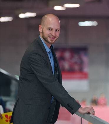 Volleyball 1. Bundesliga Saison 2016 2017 11.03.2017 Pre-Playoff Spiel TV Rottenburg - Netzhoppers SolWo Koenigspark KW Manager Philipp Vollmer (TV Rottenburg) 