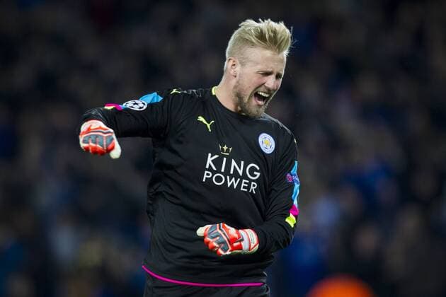 Bilder des Tages - SPORT March 14th 2017, King Power Stadium, Leicester, England; UEFA Champions League Football 2nd Leg, Leicester City versus Seville; Kasper Schmeichel of Leicester City celebrates his team s opening goal (1-0) xGrahamxWilsonx  ActionPlus11856215