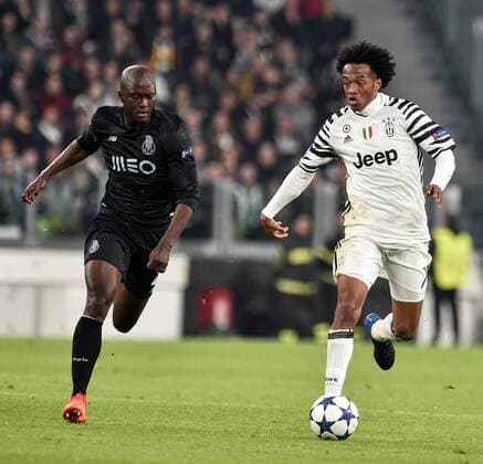March 14, 2017 - Turin, Italy - Porto s Portuguese midfielder Danilo Pereira challenges Juan Cuadrado forward of Juventus FC during the UEFA Champions League Round of 16 2st leg soccer match between Juventus FC and FC Porto, at Juventus Stadium in Torino on March 14, 2017. Juventus v FC Porto - UEFA Champions League Round of 16: Second Leg  - ZUMAn230 20170314_zaa_n230_239 Copyright: xDpix