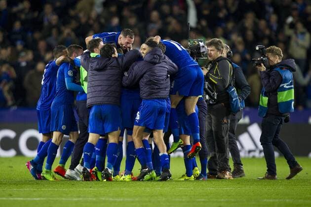 March 14th 2017, King Power Stadium, Leicester, England; UEFA Champions League Football 2nd Leg, Leicester City versus Seville; Leicester City players celebrate victory at the end of the match xGrahamxWilsonx  ActionPlus11856285